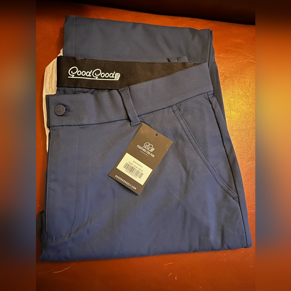 Good Good golf pants NWT.
